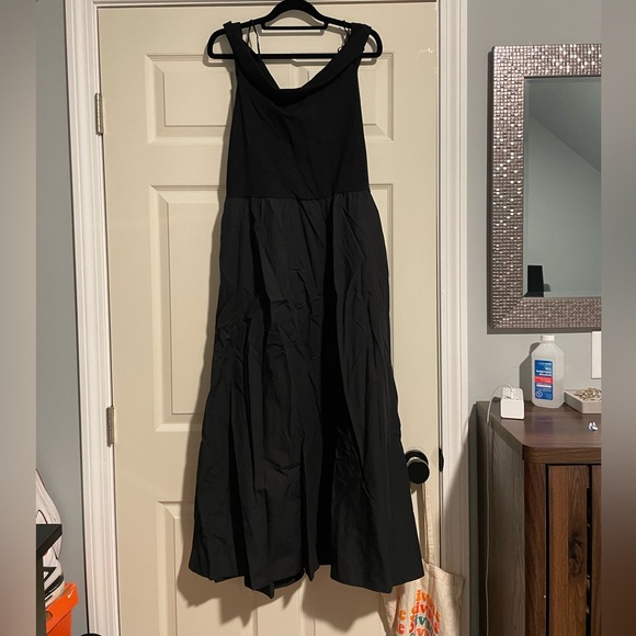 Gap Mixed Media Off-Shoulder Midi Dress - Picture 8 of 10
